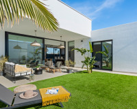 New Build - detached - Islas Menores
