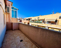 Objekte zum Wiederverkauf - - APARTMENT - Torrevieja Centro - Torrevieja
