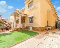 Objekte zum Wiederverkauf - Bungalow - Orihuela Costa