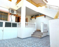 Objekte zum Wiederverkauf - Bungalow Planta Baja - Torrevieja - TORREVIEJA