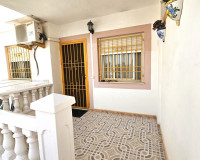 Objekte zum Wiederverkauf - Bungalow Planta Baja - Torrevieja - TORREVIEJA