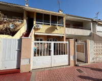 Objekte zum Wiederverkauf - Bungalow Planta Baja - Torrevieja - TORREVIEJA