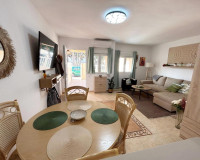 Objekte zum Wiederverkauf - Bungalow Planta Baja - Torrevieja - TORREVIEJA
