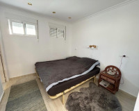 Objekte zum Wiederverkauf - Bungalow Planta Baja - Torrevieja - TORREVIEJA