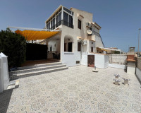 Objekte zum Wiederverkauf - Bungalow - Torrevieja - Aguas nuevas 2