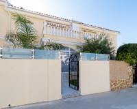 Objekte zum Wiederverkauf - Bungalow - Torrevieja - Aguas Nuevas