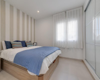 Objekte zum Wiederverkauf - Bungalow - Torrevieja - Aguas Nuevas