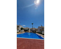 Objekte zum Wiederverkauf - Bungalow - Torrevieja - TORREVIEJA