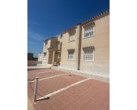 Objekte zum Wiederverkauf - Bungalow - Torrevieja - TORREVIEJA