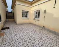 Objekte zum Wiederverkauf - Bungalow - Torrevieja - TORREVIEJA
