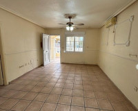 Objekte zum Wiederverkauf - Bungalow - Torrevieja - TORREVIEJA