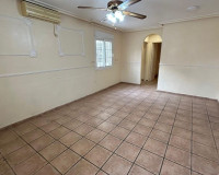 Objekte zum Wiederverkauf - Bungalow - Torrevieja - TORREVIEJA