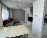 Objekte zum Wiederverkauf - Bungalow - Torrevieja - TORREVIEJA