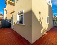 Objekte zum Wiederverkauf - Casa - Orihuela Costa