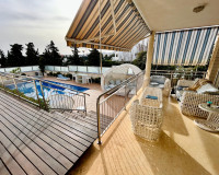 Objekte zum Wiederverkauf - - CHALET - Torrevieja - La Mata
