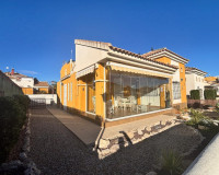 Objekte zum Wiederverkauf - Detached House / Villa - Los Montesinos