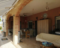 Objekte zum Wiederverkauf - Detached Villa - Albatera