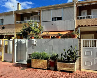 Objekte zum Wiederverkauf - Doppelhaus - Torrevieja - TORREVIEJA