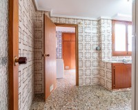 Objekte zum Wiederverkauf - Gebäude - Torrevieja - TORREVIEJA