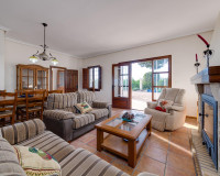 Objekte zum Wiederverkauf - Haus - Daya Nueva