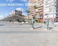 Objekte zum Wiederverkauf - Kommerziell - Torrevieja - Playa de los Locos