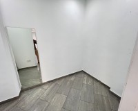Objekte zum Wiederverkauf - Kommerziell - Torrevieja - TORREVIEJA