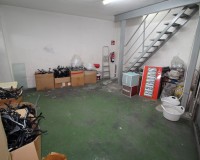 Objekte zum Wiederverkauf - Kommerziell - Torrevieja - TORREVIEJA
