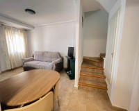 Objekte zum Wiederverkauf - Stadthaus - Torrevieja - Aguas nuevas 2