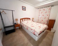 Objekte zum Wiederverkauf - Stadthaus - Torrevieja - Aguas nuevas 2