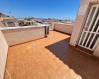 Objekte zum Wiederverkauf - Stadthaus - Torrevieja - Aguas nuevas 2