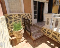 Objekte zum Wiederverkauf - Stadthaus - Torrevieja - La Mata