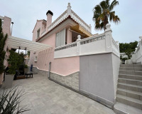 Objekte zum Wiederverkauf - Stadthaus - Torrevieja - TORREVIEJA