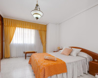 Objekte zum Wiederverkauf - Stadthaus - Torrevieja - TORREVIEJA