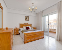 Objekte zum Wiederverkauf - Stadthaus - Torrevieja - TORREVIEJA