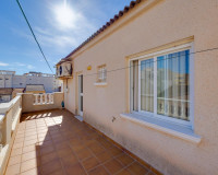 Objekte zum Wiederverkauf - Stadthaus - Torrevieja - TORREVIEJA
