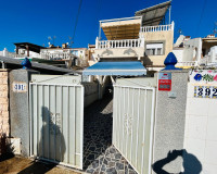 Objekte zum Wiederverkauf - Stadthaus - Torrevieja - TORREVIEJA