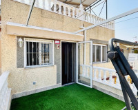 Objekte zum Wiederverkauf - Stadthaus - Torrevieja - TORREVIEJA