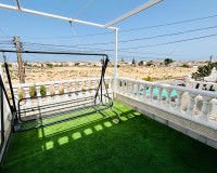 Objekte zum Wiederverkauf - Stadthaus - Torrevieja - TORREVIEJA
