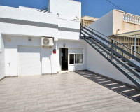Objekte zum Wiederverkauf - Stadthaus - Torrevieja - TORREVIEJA
