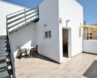 Objekte zum Wiederverkauf - Stadthaus - Torrevieja - TORREVIEJA