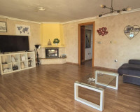 Objekte zum Wiederverkauf - Stadthaus - Torrevieja - TORREVIEJA
