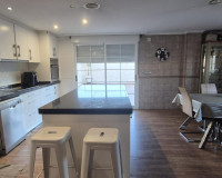 Objekte zum Wiederverkauf - Stadthaus - Torrevieja - TORREVIEJA