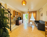 Objekte zum Wiederverkauf - Stadthaus - Torrevieja - TORREVIEJA