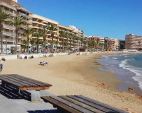 Objekte zum Wiederverkauf - Stadthaus - Torrevieja - TORREVIEJA