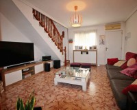 Objekte zum Wiederverkauf - Stadthaus - Torrevieja - TORREVIEJA