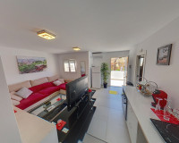 Objekte zum Wiederverkauf - - VILLA - Ciudad Quesada