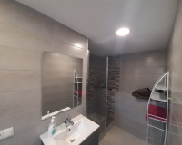 Objekte zum Wiederverkauf - - VILLA - Ciudad Quesada