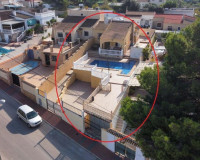 Objekte zum Wiederverkauf - Villa / Doppelhaushälfte - Torrevieja - Los Balcones - Los Altos del Edén