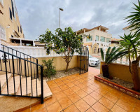 Objekte zum Wiederverkauf - Villa freitstehend - Orihuela Costa - TORREVIEJA