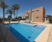 Objekte zum Wiederverkauf - Villa freitstehend - Orihuela Costa